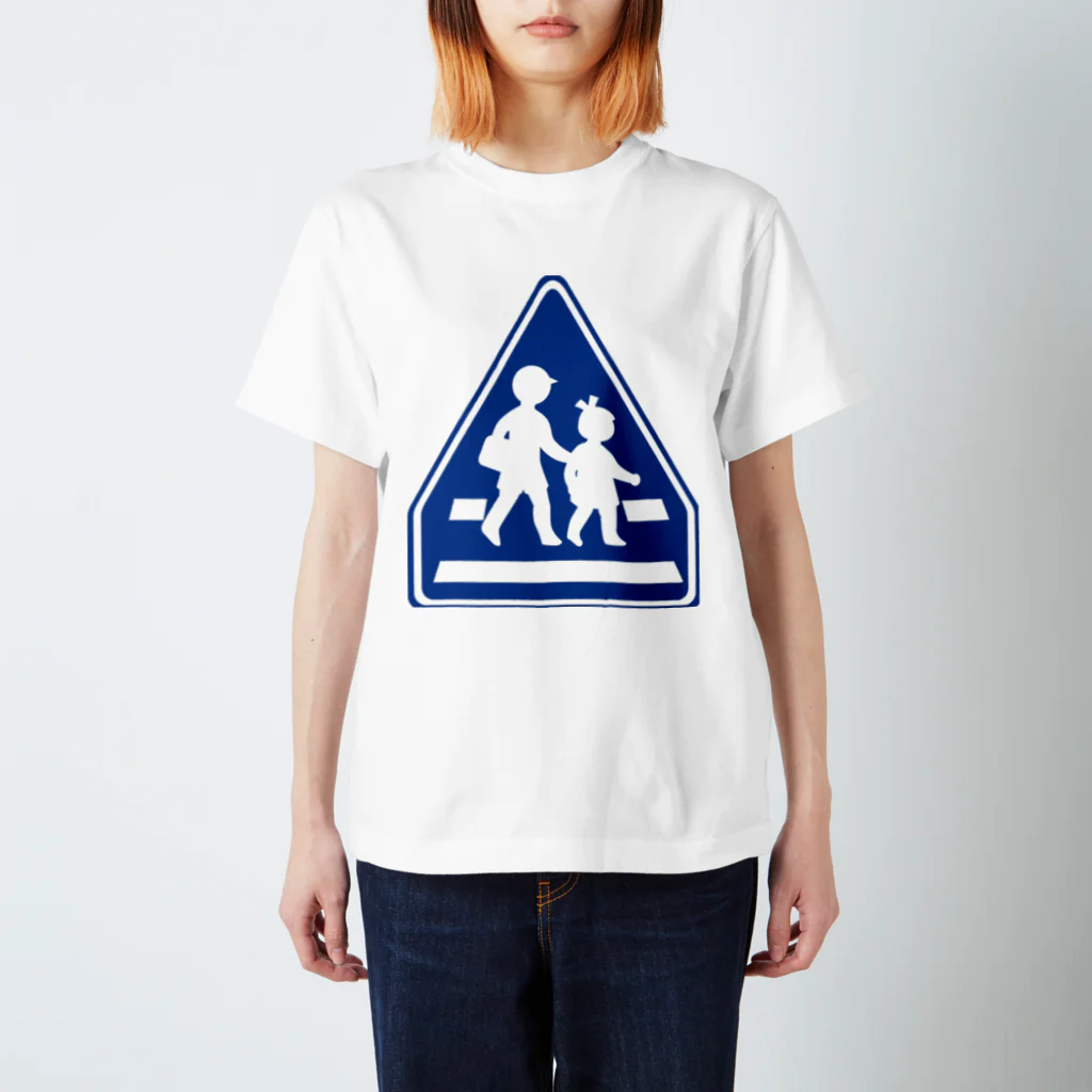 creepyukako00の横断歩道 スタンダードTシャツ