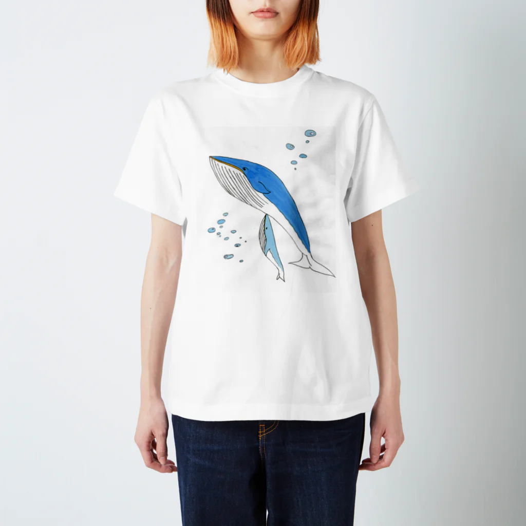 ペンと剣のwhale_mother&baby （くじら母子） スタンダードTシャツ