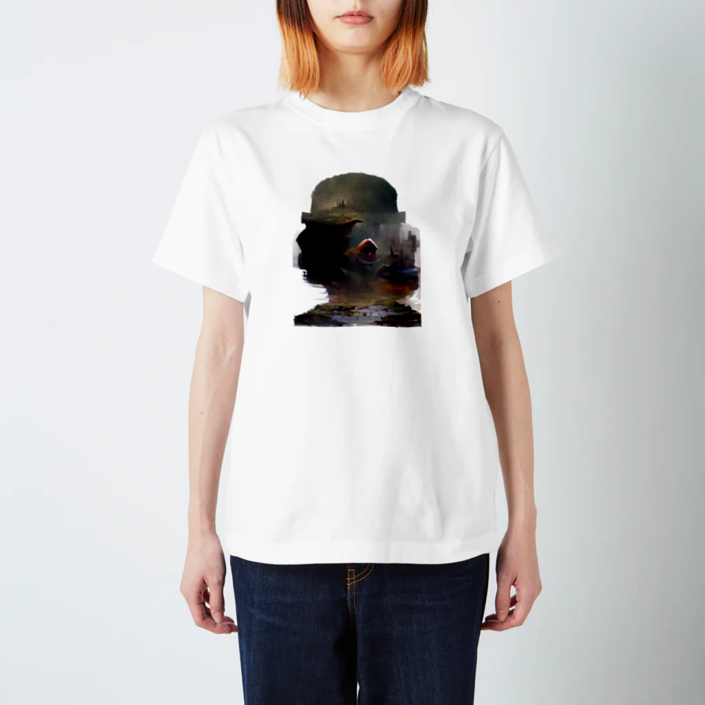 ryuhyuhoのSurrealism imitating a piranha スタンダードTシャツ