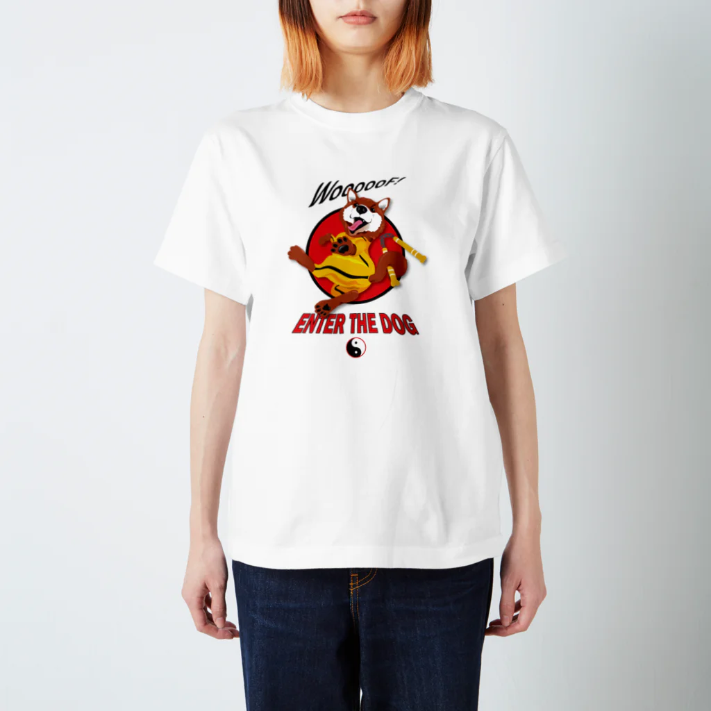 ShibazooのEnter the Dog- Dog Kung Fu! Regular Fit T-Shirt