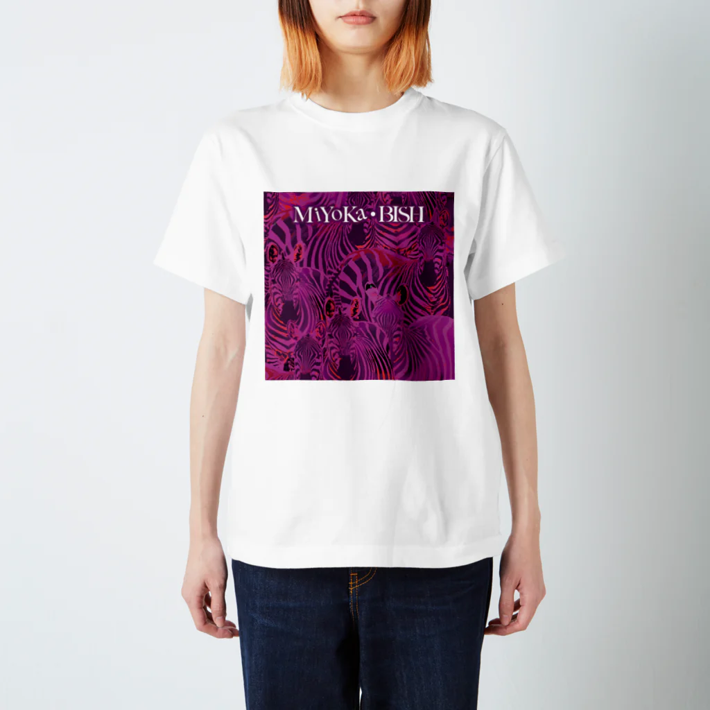 MiYoKa-BISHのShockingPink Zebra by MiYoKa-BISH スタンダードTシャツ