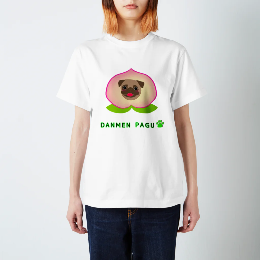 momolove のDANMENN PAGU 桃 Regular Fit T-Shirt