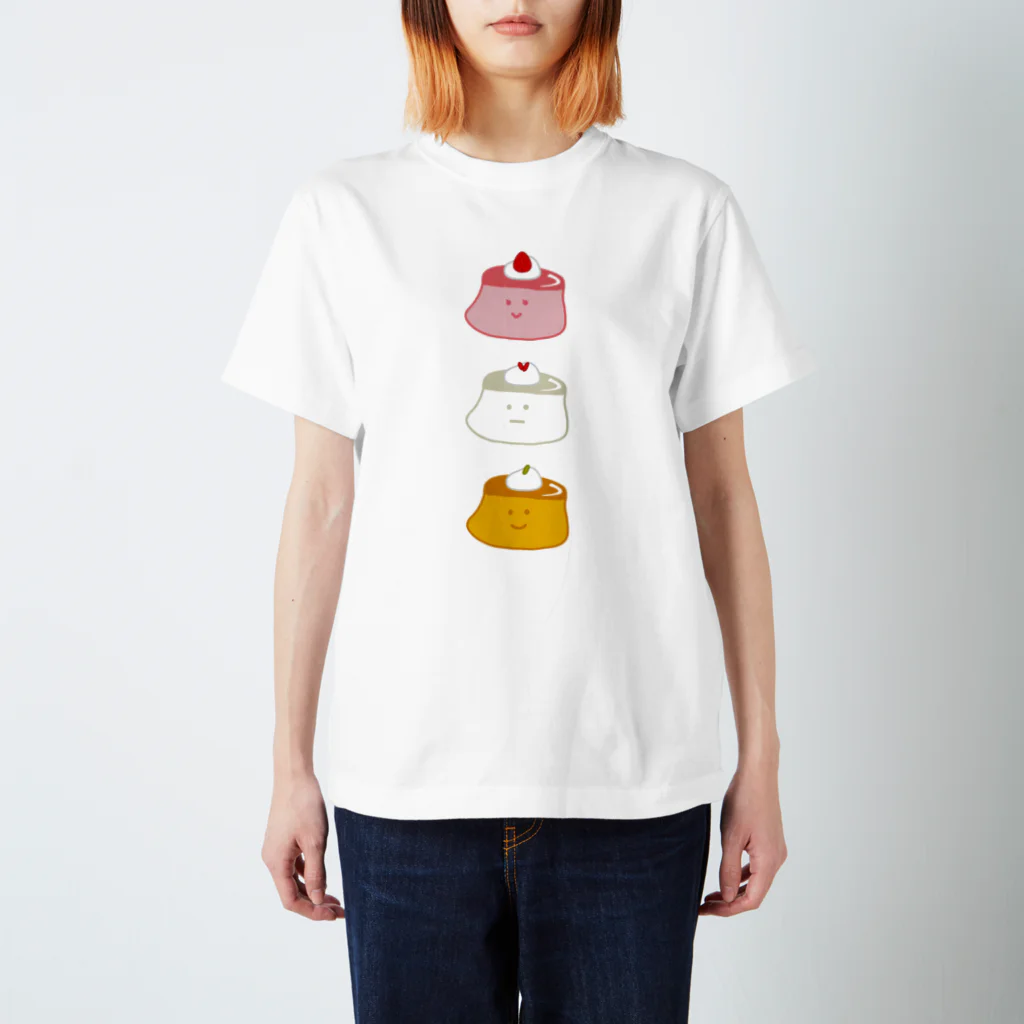 ayaka wouldのいちご×杏仁×かぼちゃプリンまる スタンダードTシャツ