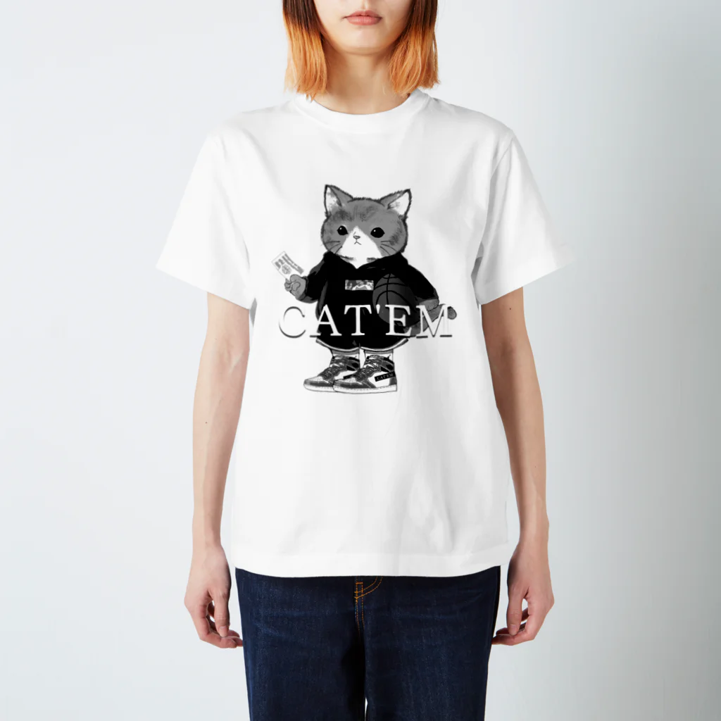 CAT'EM キャッテム　スニーカーを履いた猫のブランドのBASKE CAT 'Shadow'　スニーカーを履いた猫のブランド Regular Fit T-Shirt