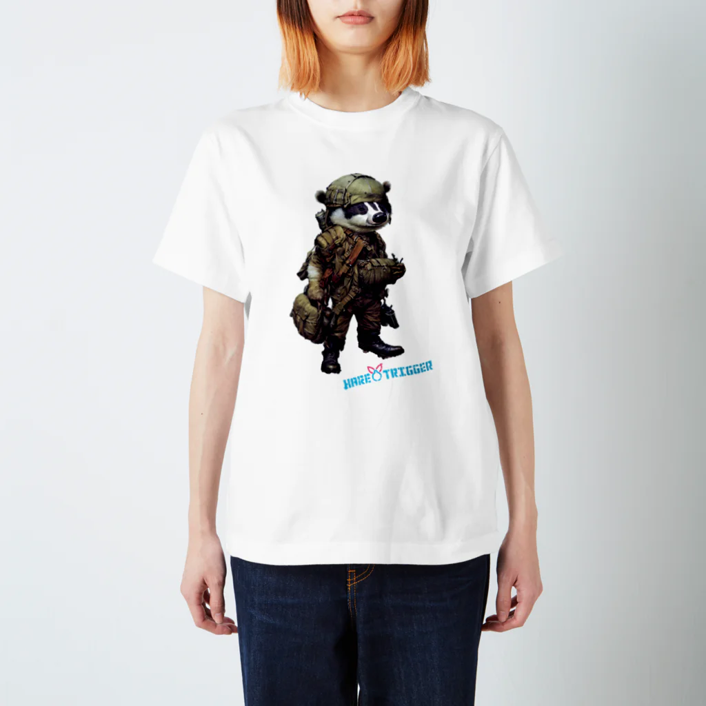 Hare TriggerのBadger Paratrooper スタンダードTシャツ