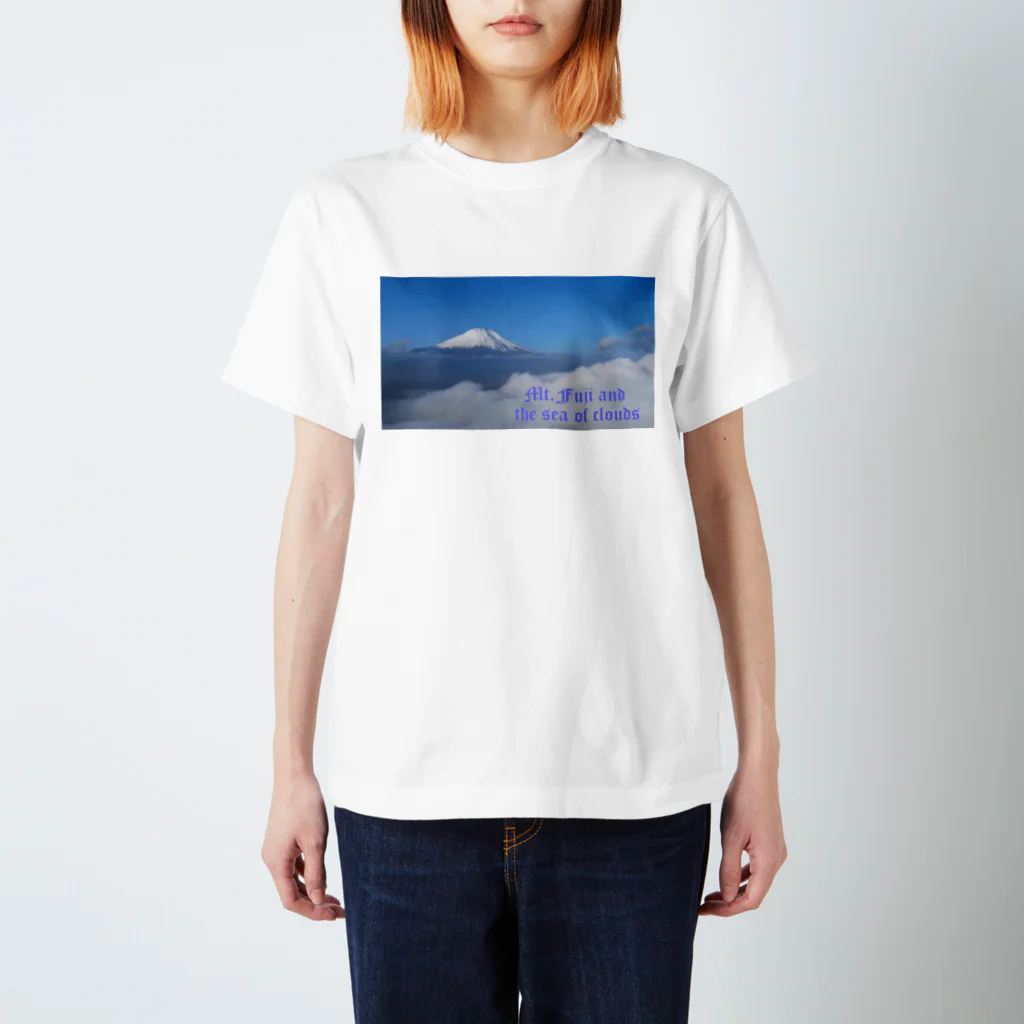 D-aerialのMt.Fuji and the sea of clouds スタンダードTシャツ