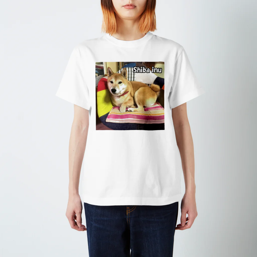 cheluseeの柴犬 Regular Fit T-Shirt