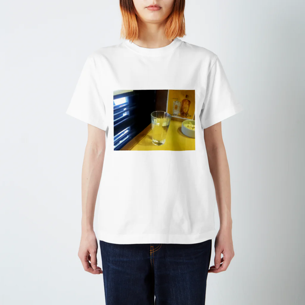 ARTANDSAKEのコップ酒 Regular Fit T-Shirt