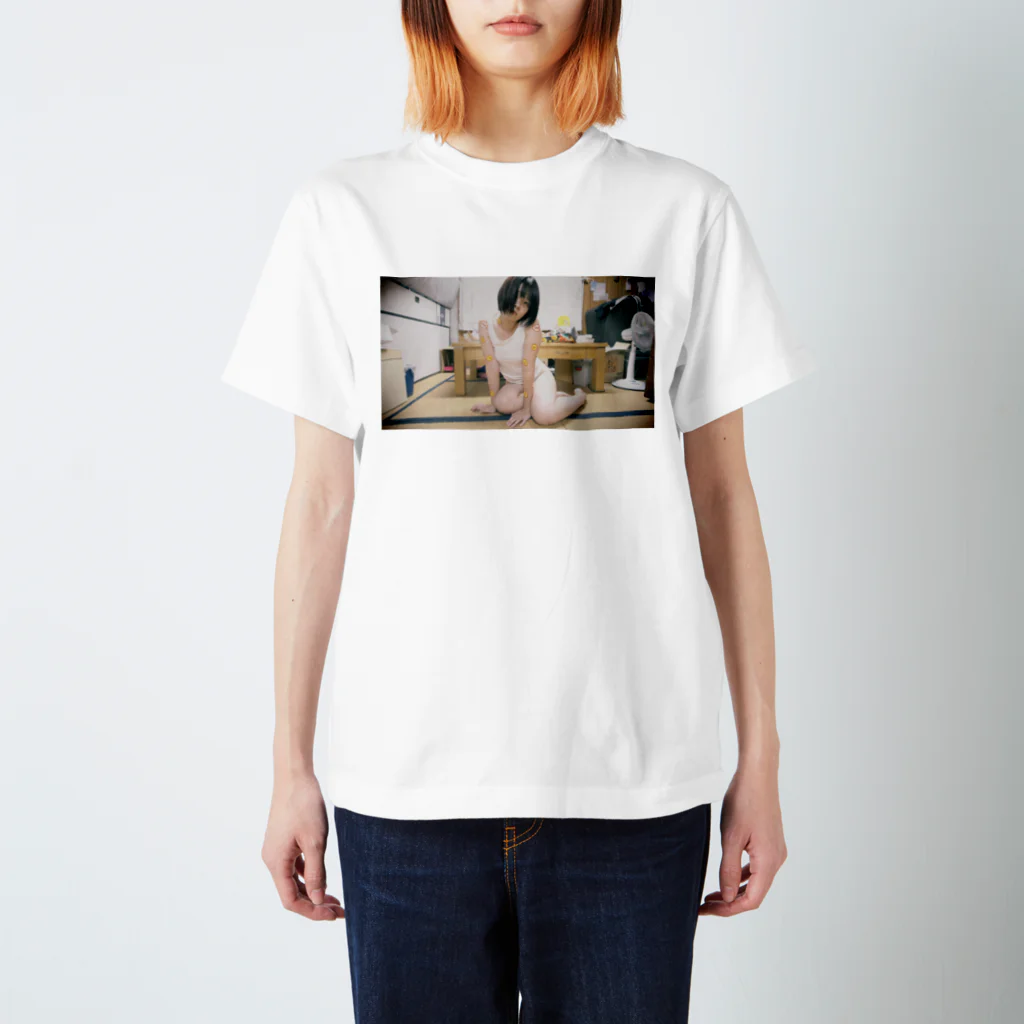 被写体あおぴのぐっずの半額女子 Regular Fit T-Shirt