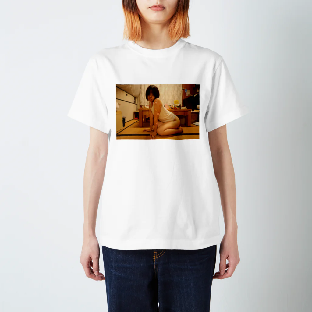 被写体あおぴのぐっずの半額女子 スタンダードTシャツ