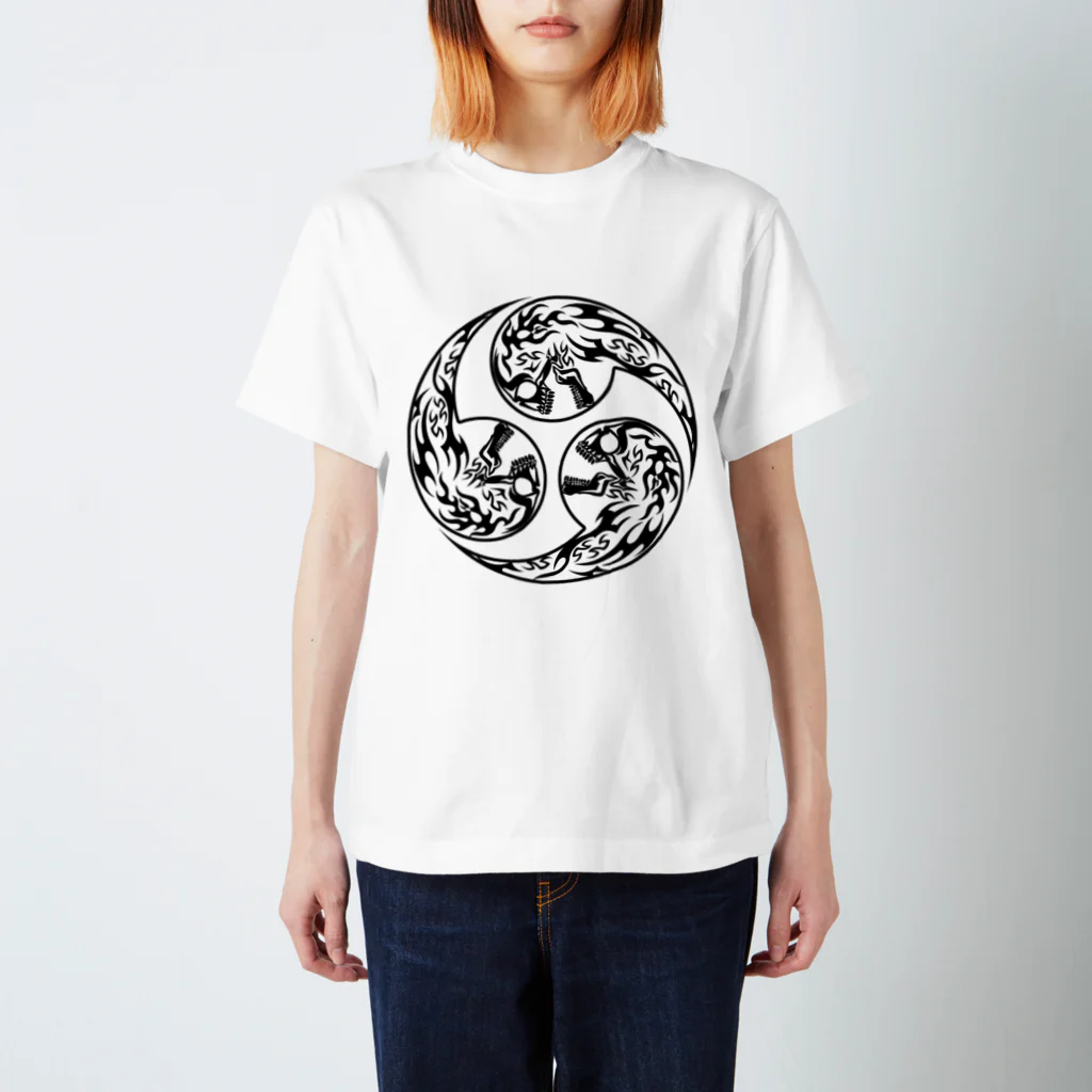 Ａ’ｚｗｏｒｋＳの合わせ髑髏三つ巴 黒枠白（オリジナル家紋シリーズ） スタンダードTシャツ