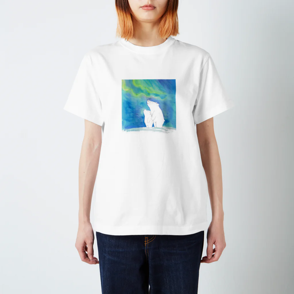 Drawgonのaurora bear スタンダードTシャツ