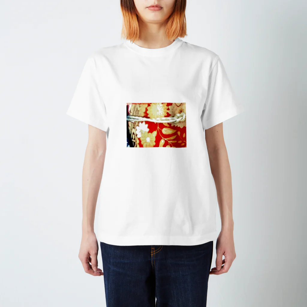 Seame＊の金の花の帯 Regular Fit T-Shirt