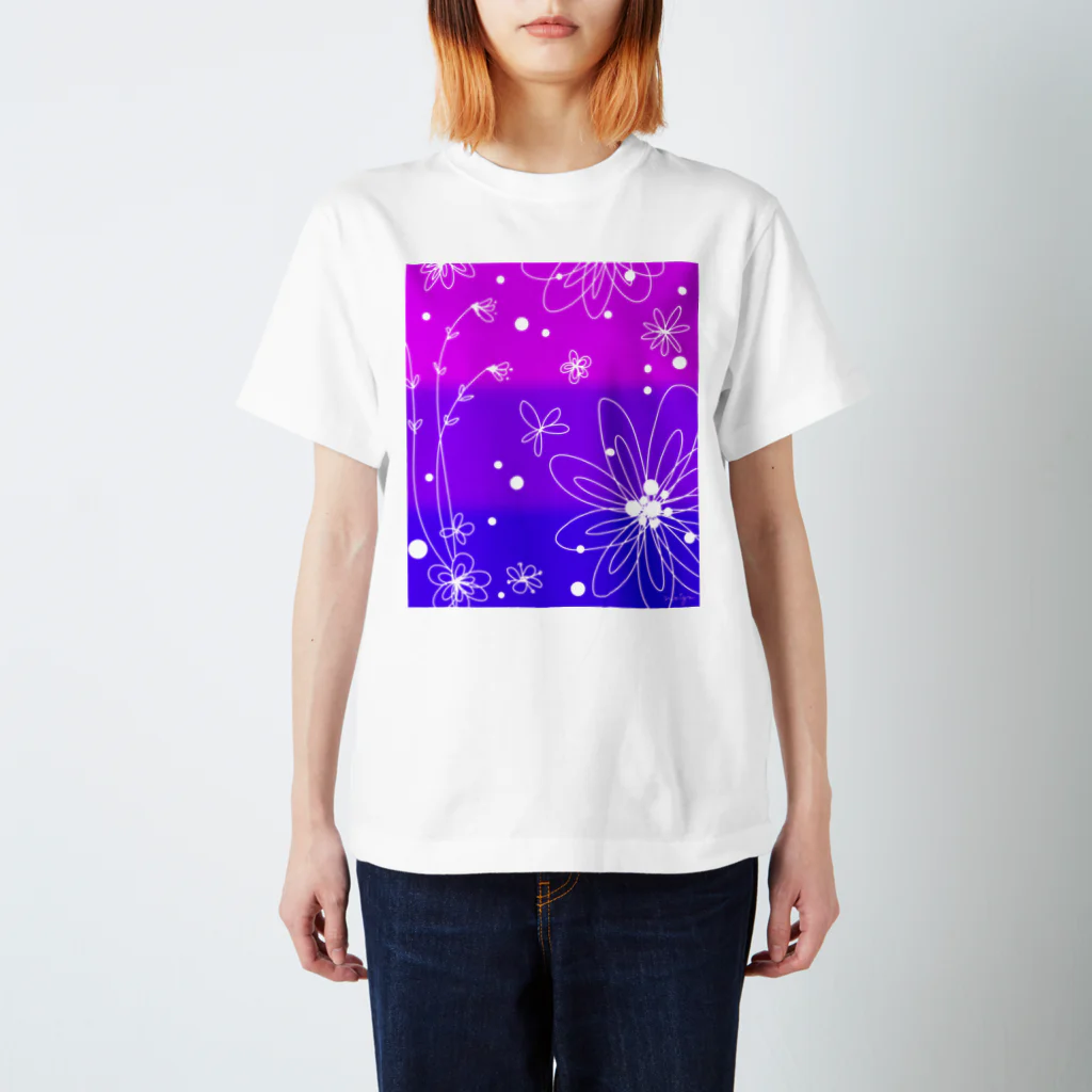 Ｍ✧Ｌｏｖｅｌｏ（エム・ラヴロ）の花（パープル） スタンダードTシャツ