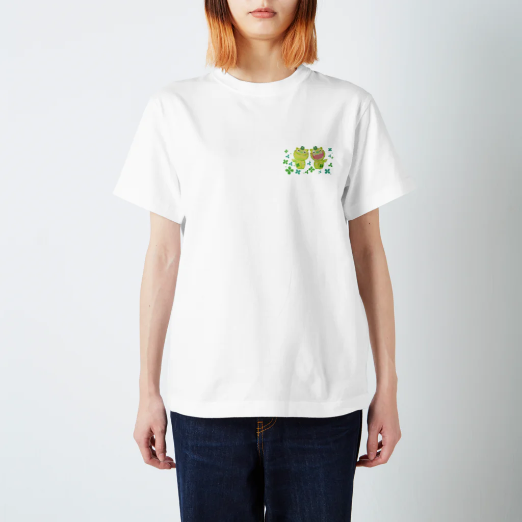 HAPPYSEASAのクローバーシーサー Regular Fit T-Shirt