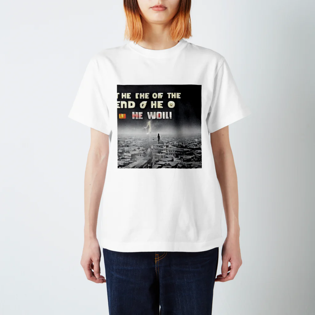 世界に1つだけのTシャツ屋【一点ものアートTシャツ専門店】のThe end of the world 4 Regular Fit T-Shirt