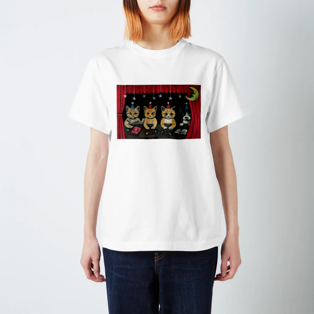 星月猫　徳島洋子の見習い魔法使い 猫 スタンダードTシャツ