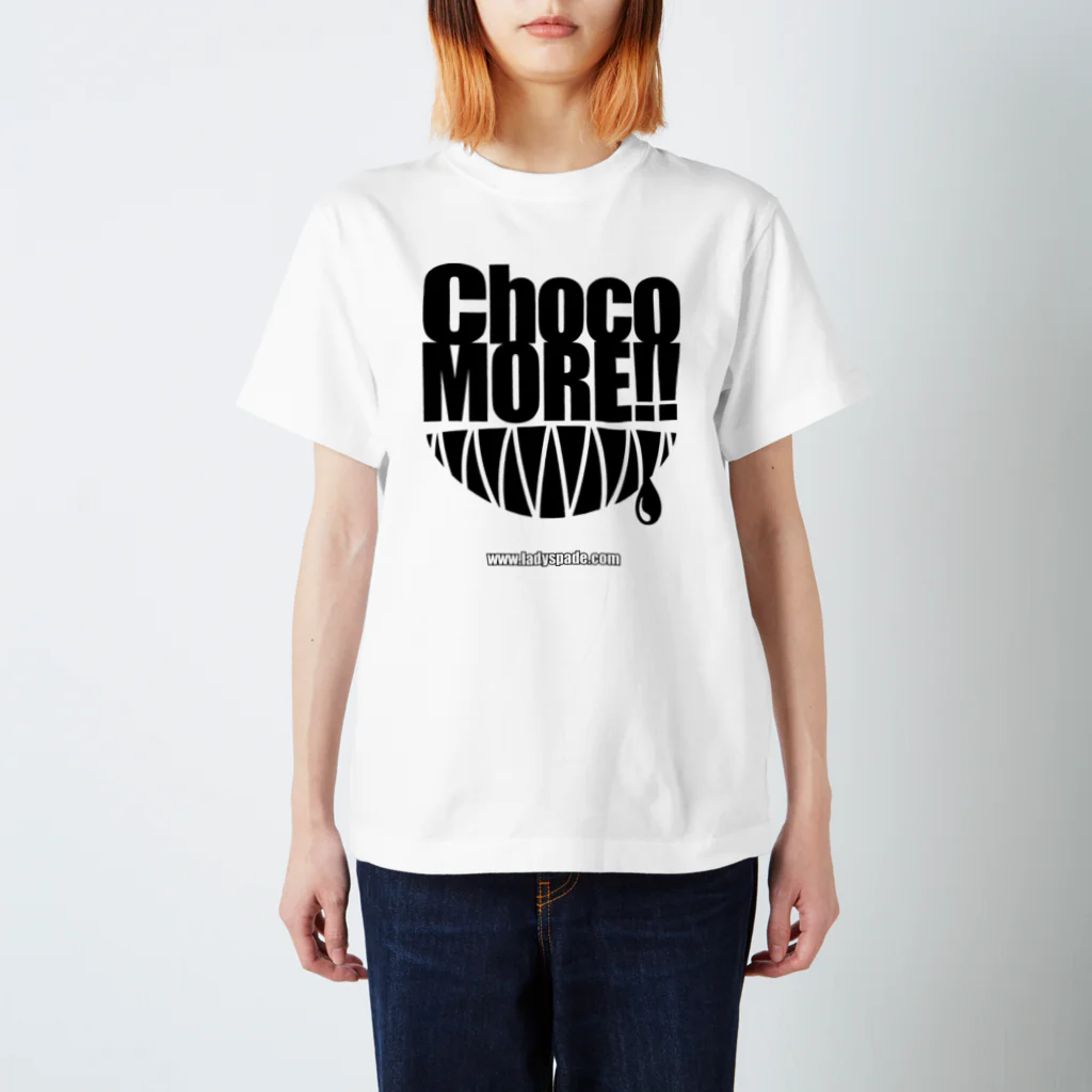 スペィドのおみせsuzuri支店のChocoMORE!! (復刻版・ホワイトボディ向け) Regular Fit T-Shirt