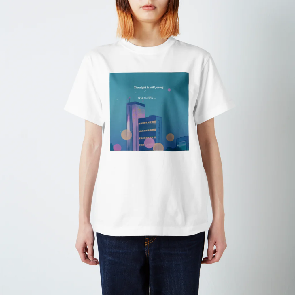 In_my_roomのシティーポップのアルバムジャケット風ビル群 Regular Fit T-Shirt