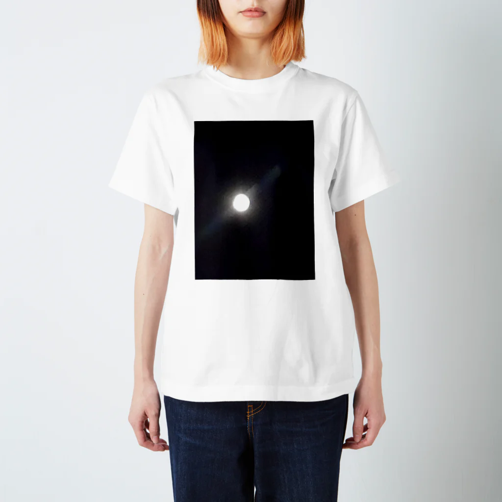 ミルクティーの満月の夜に スタンダードTシャツ