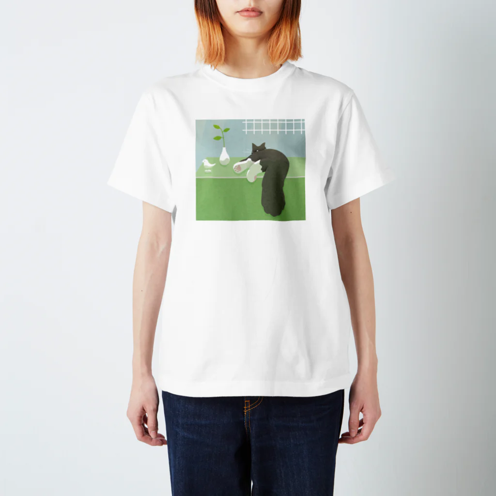 なかじまちあきのねこのかわいいおしり Regular Fit T-Shirt