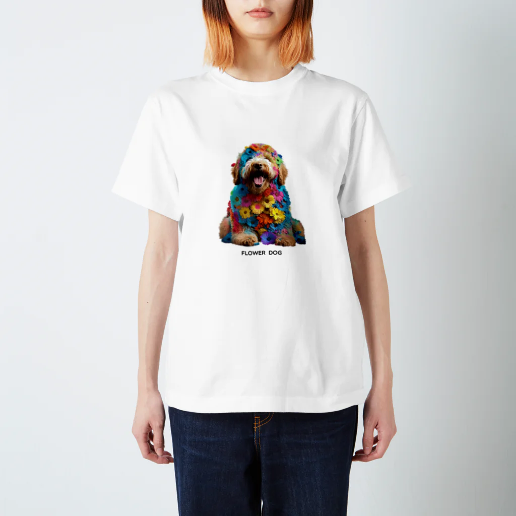 DOG  LOVERSのフラワードゥードル Regular Fit T-Shirt