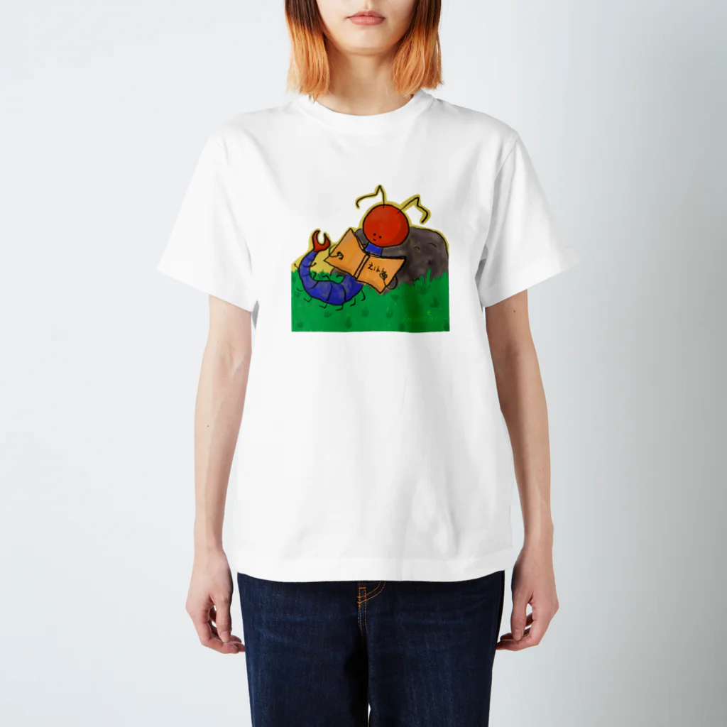 いぬいぬいのむかでくん Regular Fit T-Shirt