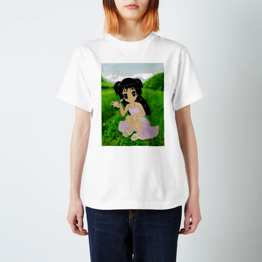 げーむやかんの少女と赤とんぼと山 スタンダードTシャツ