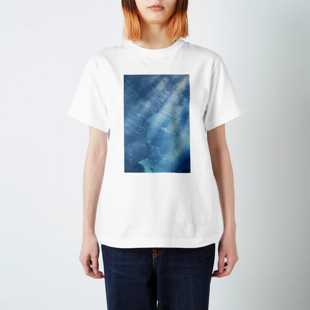 ほたるのアクアリウム Regular Fit T-Shirt