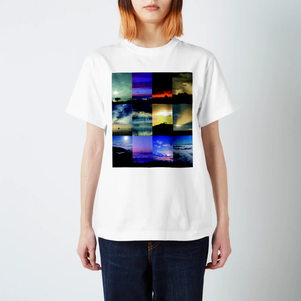 WONDER PROJECT / ワンダープロジェクトの雲’12【2023年通年販売】 Regular Fit T-Shirt