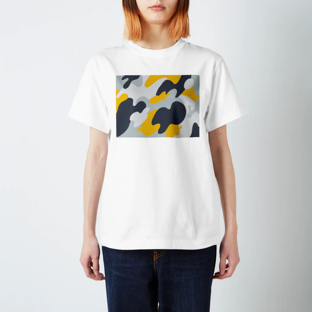 Future Copyright Incのsmoky clouds (gray) スタンダードTシャツ