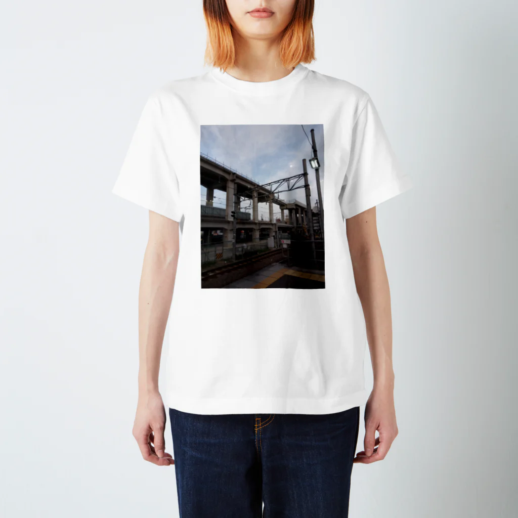 19820909の知立駅 Regular Fit T-Shirt