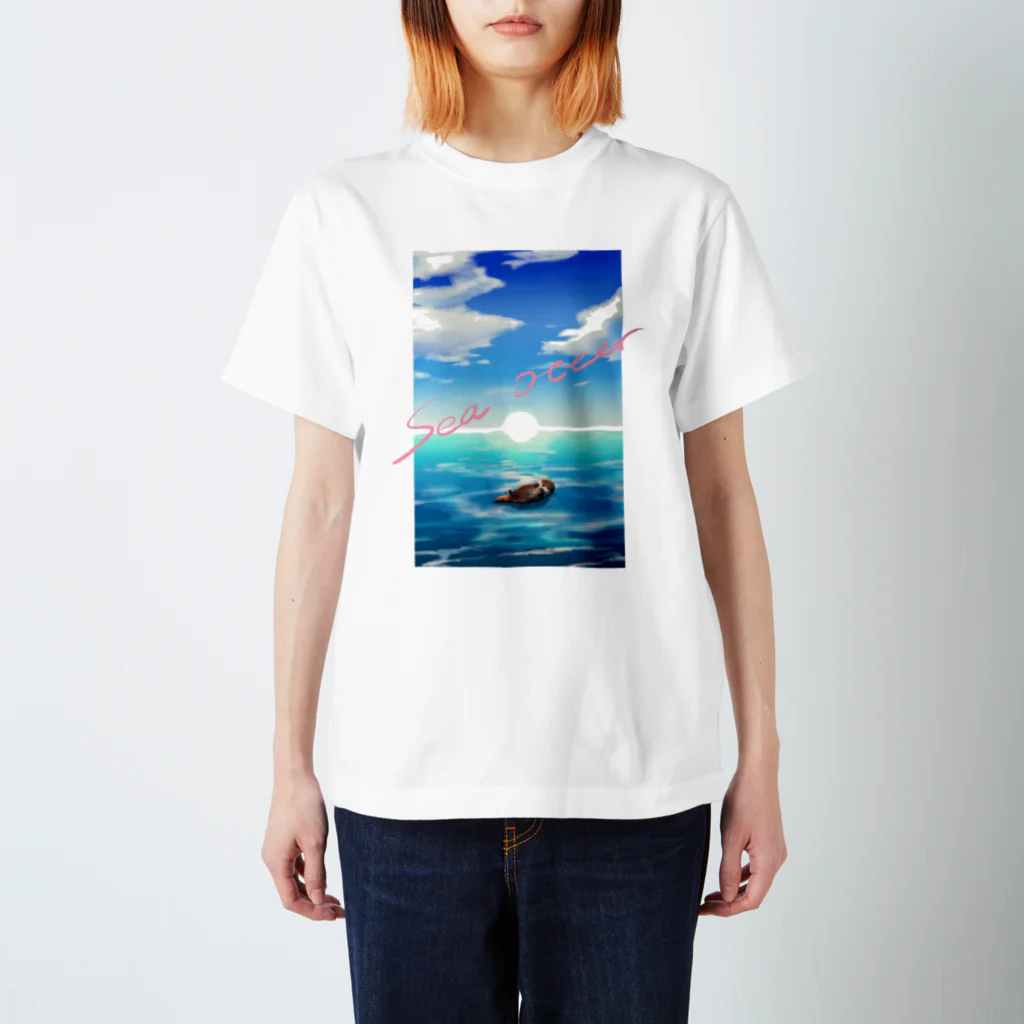 Rêverの海ラッコ Regular Fit T-Shirt