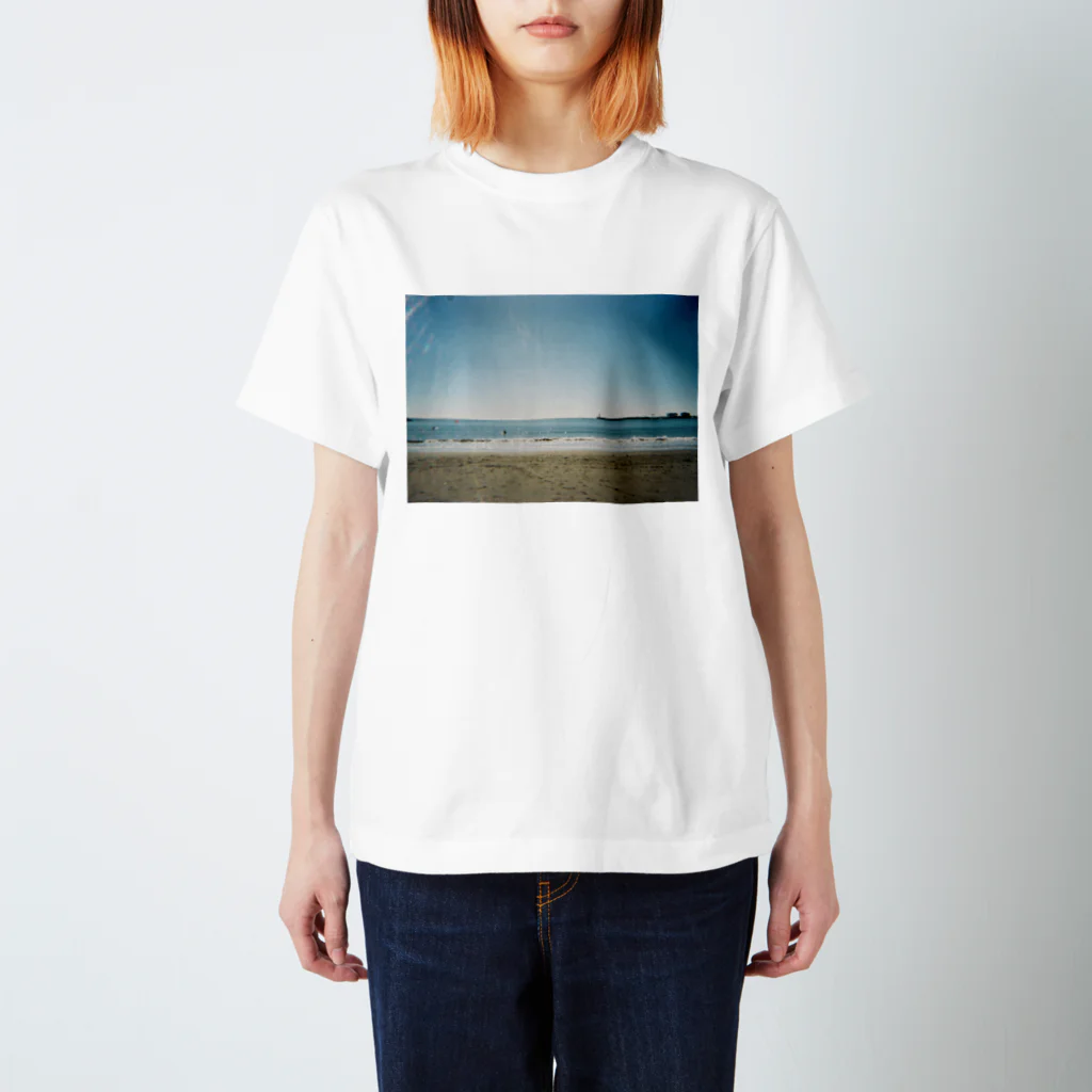 堕天使ストアの海 スタンダードTシャツ