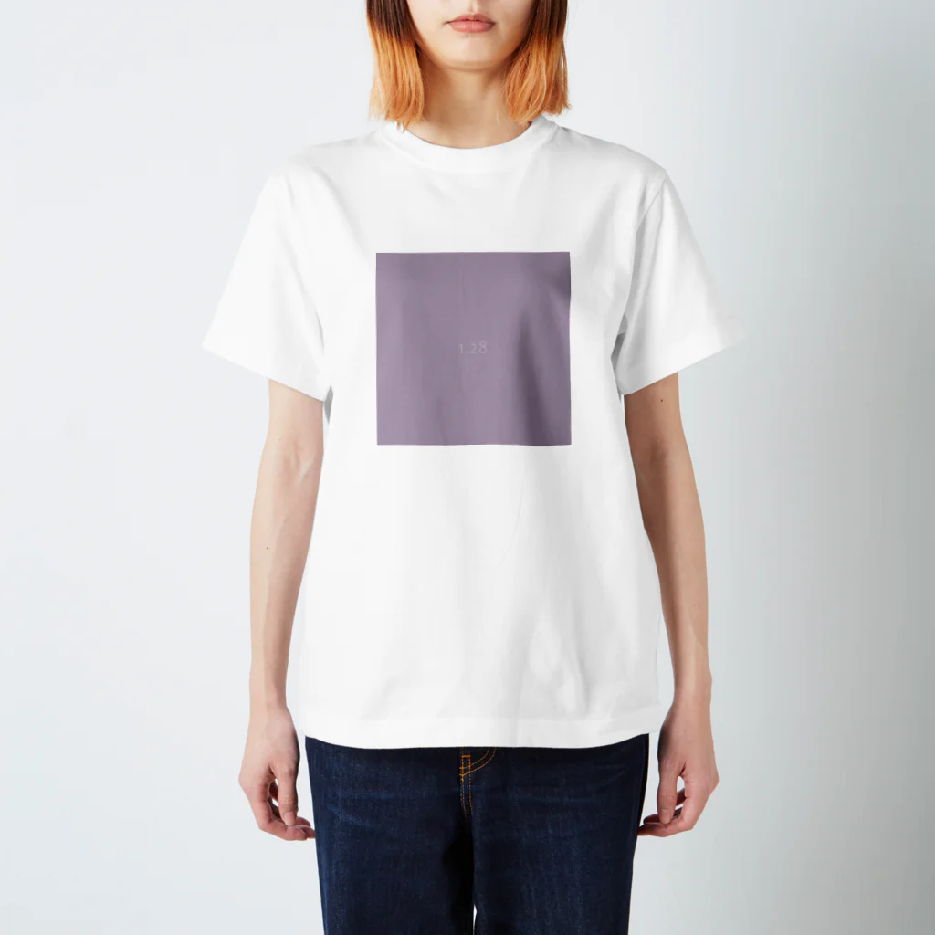 「Birth Day Colors」バースデーカラーの専門店の1月28日の誕生色「ラベンダー・フロスト」 Regular Fit T-Shirt