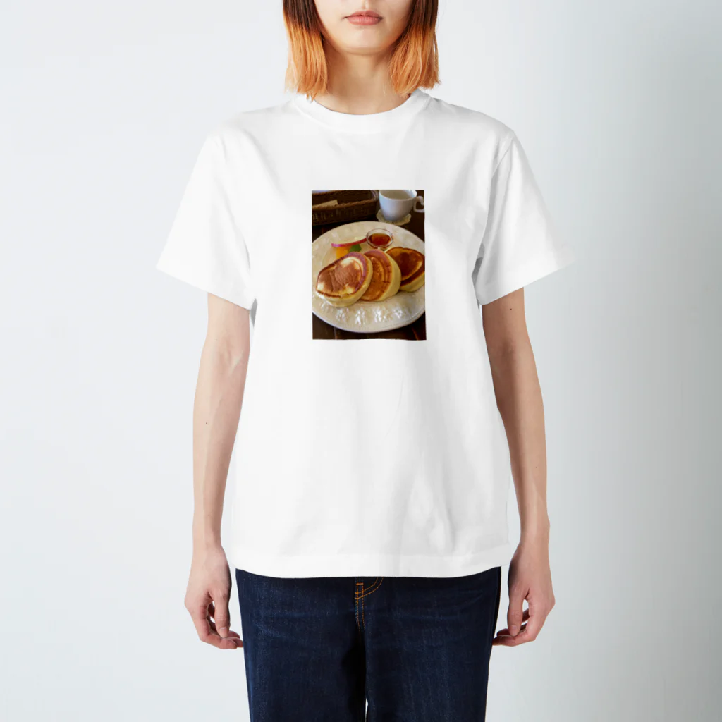 鹿美写真館のホットケーキ Regular Fit T-Shirt