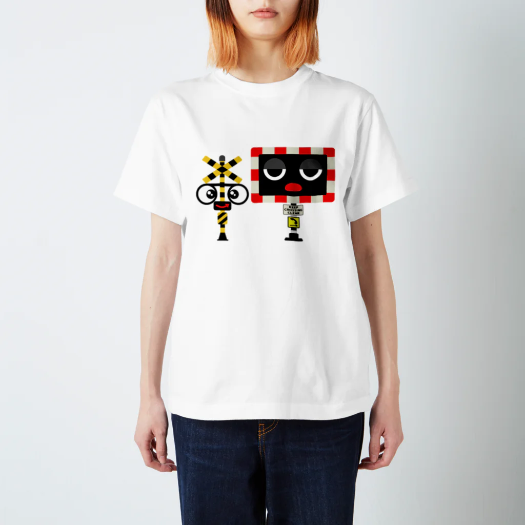 ふみきりカンちゃんのふみきりカンちゃん Regular Fit T-Shirt