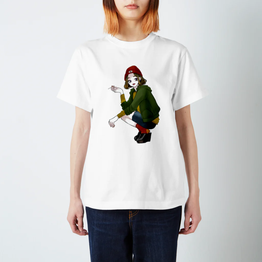 ぷくぷくマーケットの喫煙者の女の子 Regular Fit T-Shirt