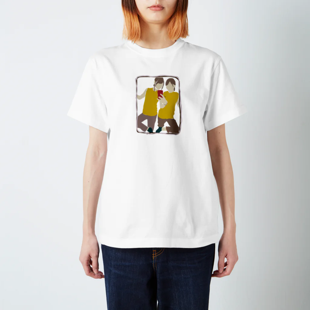 YUKIKO_NARIIのMaika Regular Fit T-Shirt