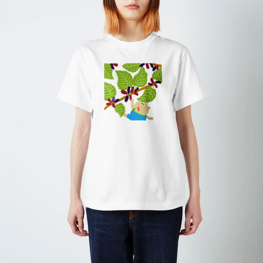 ココロ企画のこぶたと桑の実 Regular Fit T-Shirt