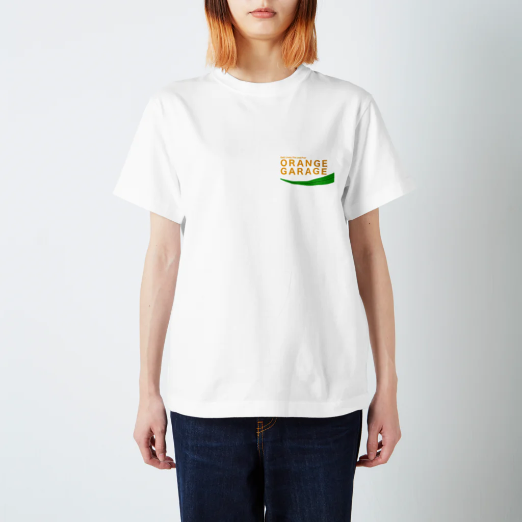 オレンジガレージのオレンジガレージ(透過ロゴ) Regular Fit T-Shirt