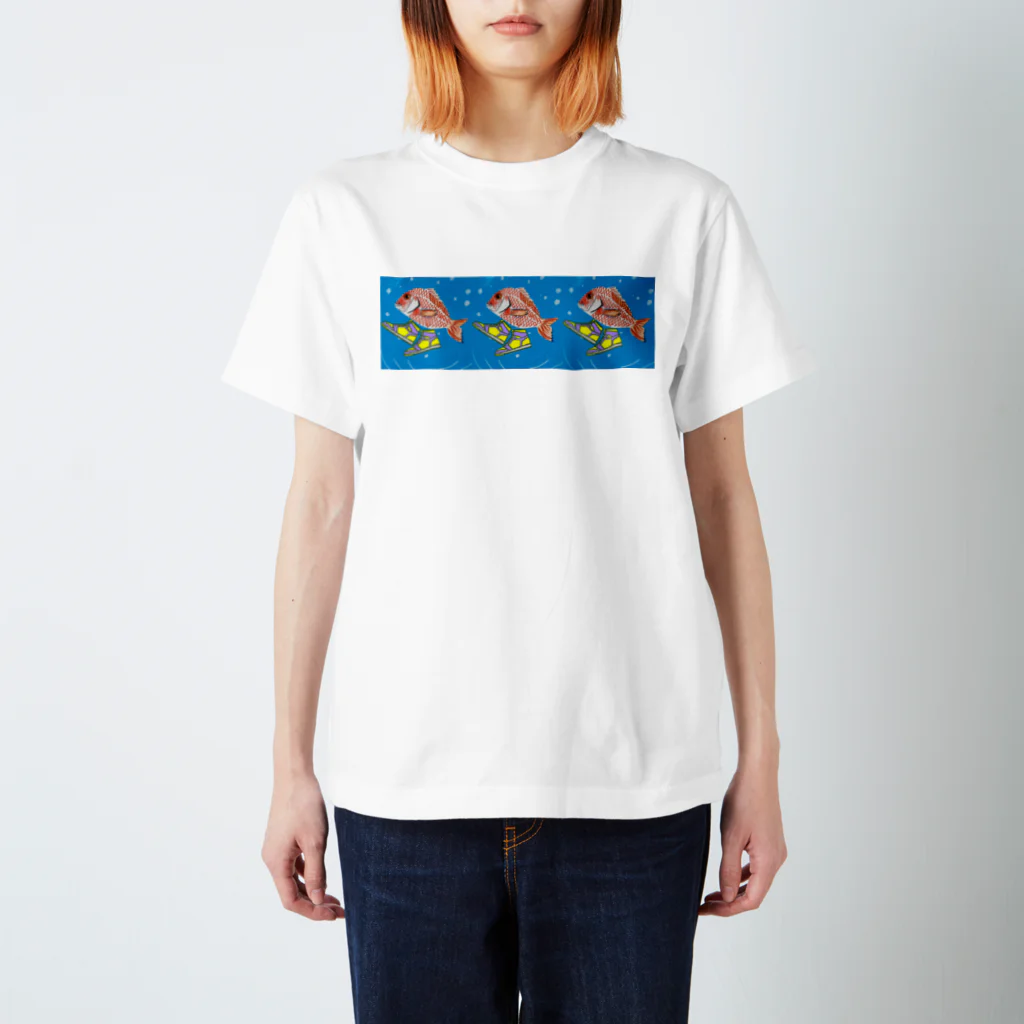 Chikuriのタイ靴 Regular Fit T-Shirt