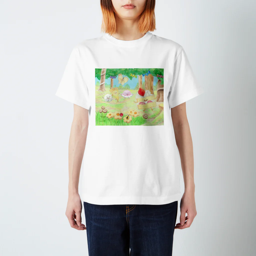 さとうめぐみ絵本グッズのケーキちゃん Regular Fit T-Shirt