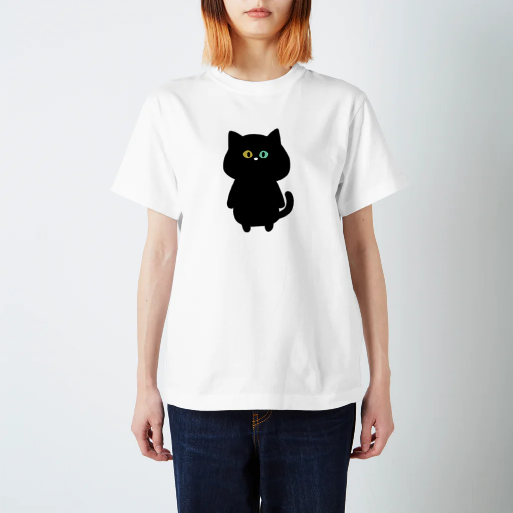 ネムうまるの黒猫 しじみさん Regular Fit T-Shirt