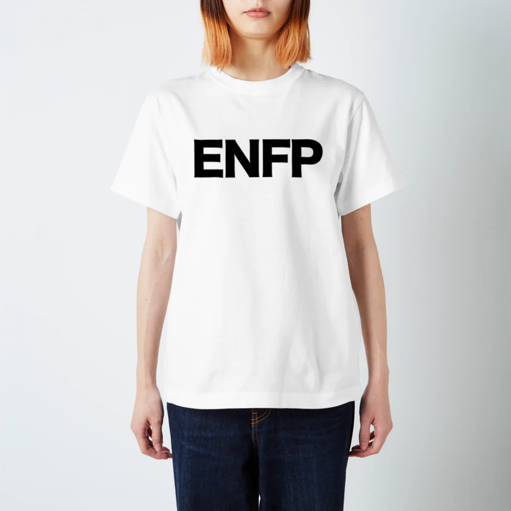 知らんけどストアの知らんけどアイテム_ENFP 広報運動家 Regular Fit T-Shirt