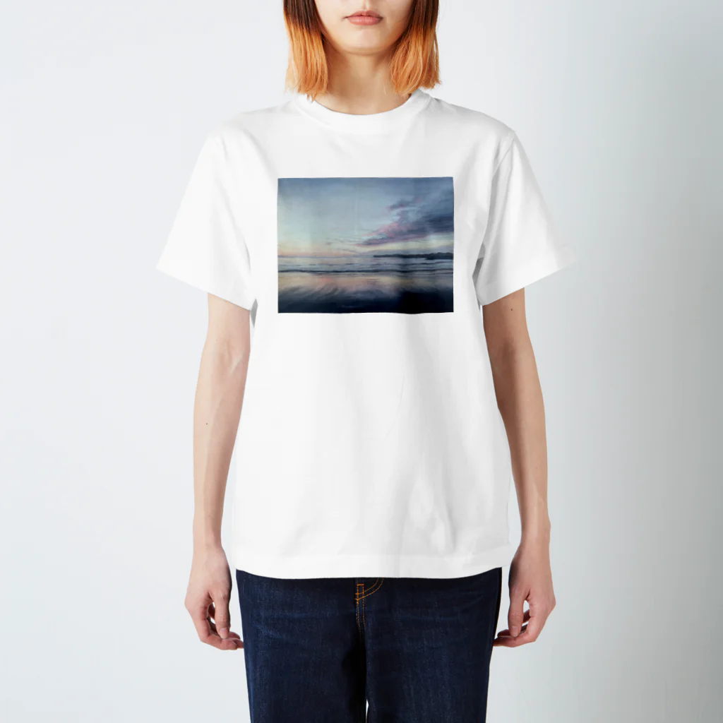 yumik0zai_shopの夕焼け_屏風ヶ浦 スタンダードTシャツ