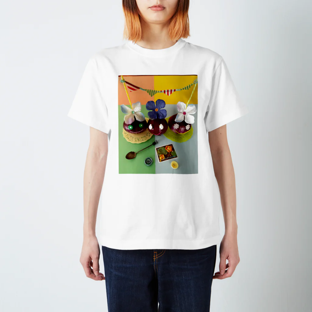 deuxcafeの紫玉ねぎちゃんたちの女子会 Regular Fit T-Shirt