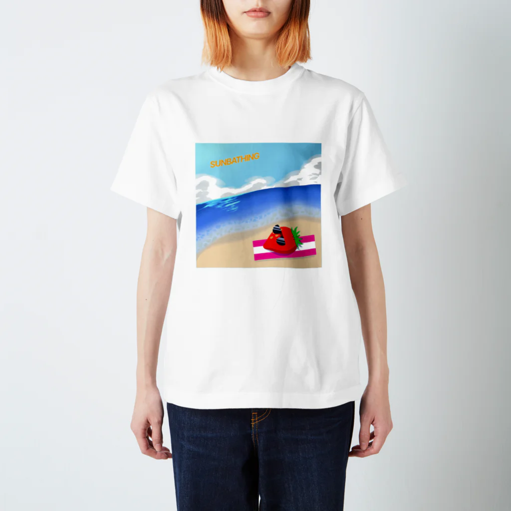 おむらいすの日光浴いちご🍓 スタンダードTシャツ