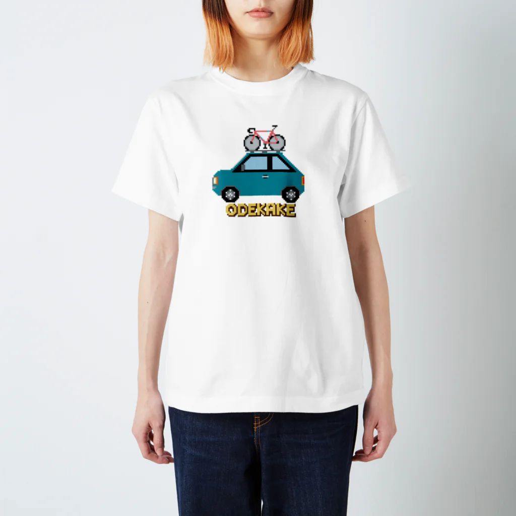 のりものドット絵TシャツのODEKAKE（クルマ青） Regular Fit T-Shirt