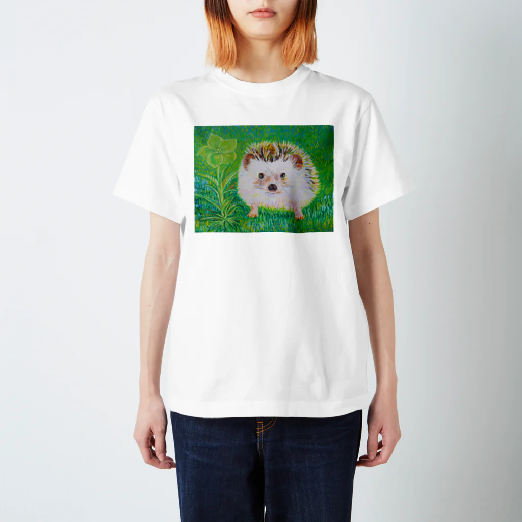 せど はるなのSUZURI shopの緑の花 Regular Fit T-Shirt